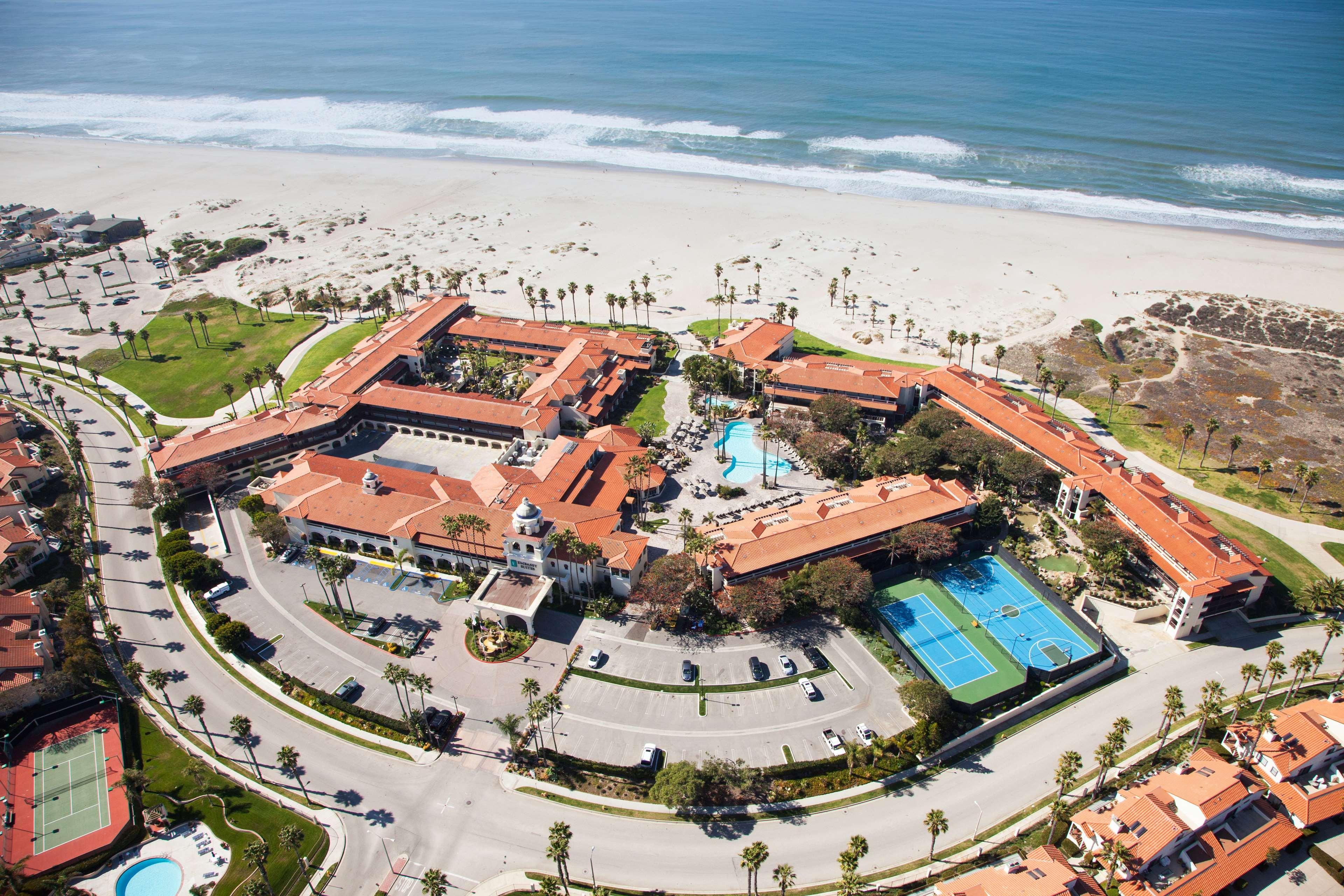 Resort Zachari Dunes On Mandalay Beach, Curio Collection By Hilton 3*