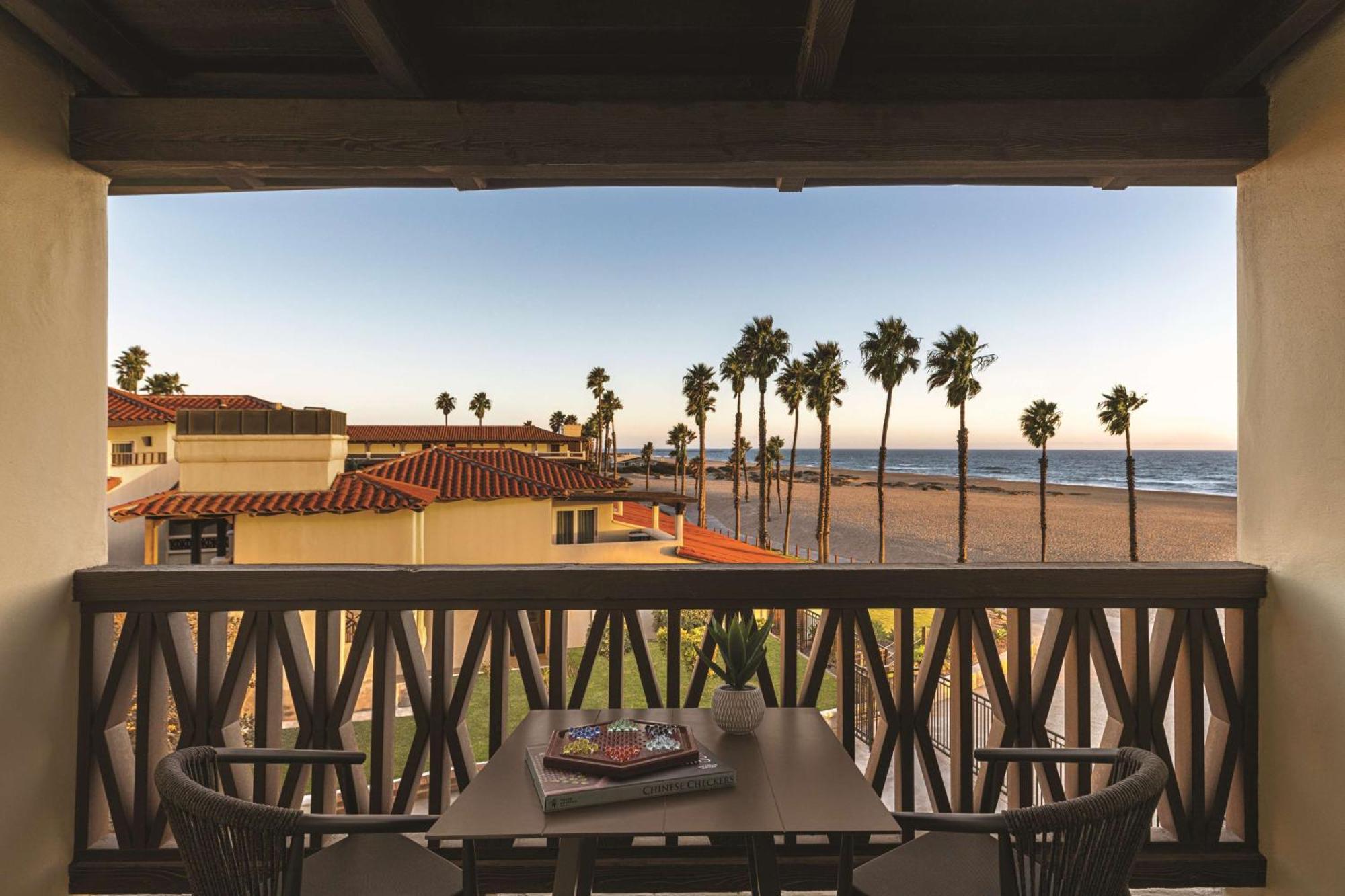 Zachari Dunes On Mandalay Beach, Curio Collection By Hilton 3* Oxnard