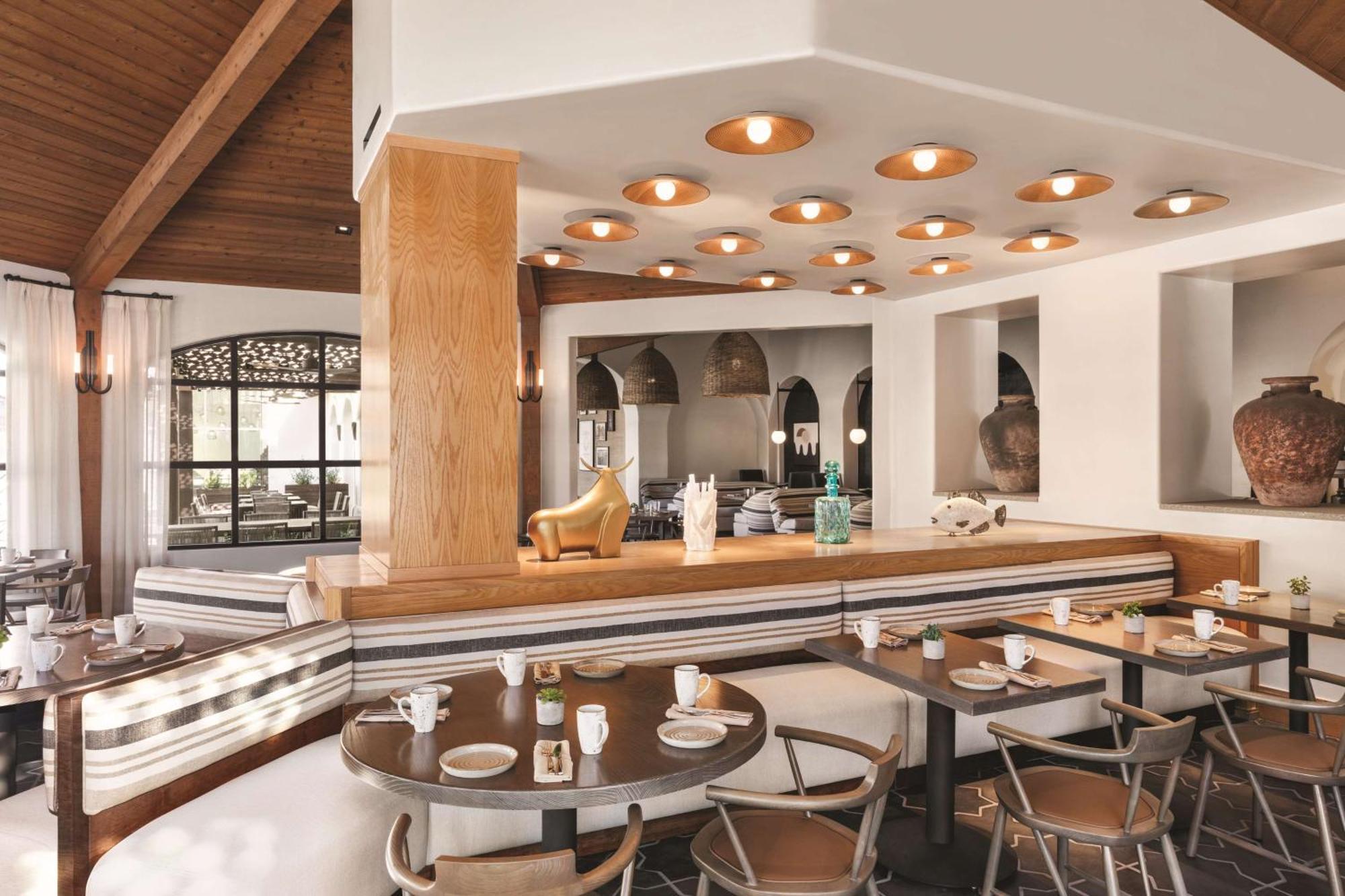 Zachari Dunes On Mandalay Beach, Curio Collection By Hilton Resort