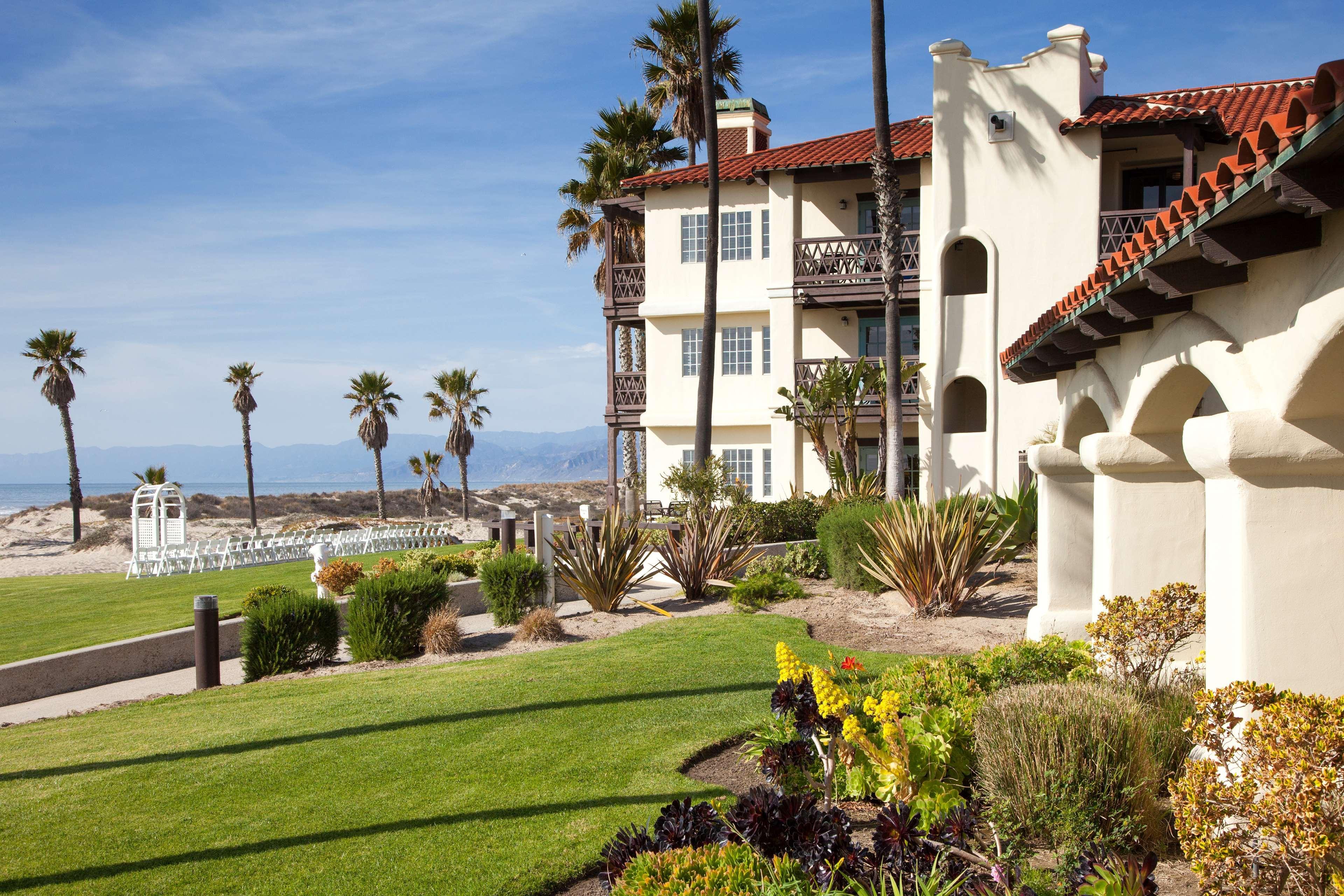 Resort Zachari Dunes On Mandalay Beach, Curio Collection By Hilton Oxnard
